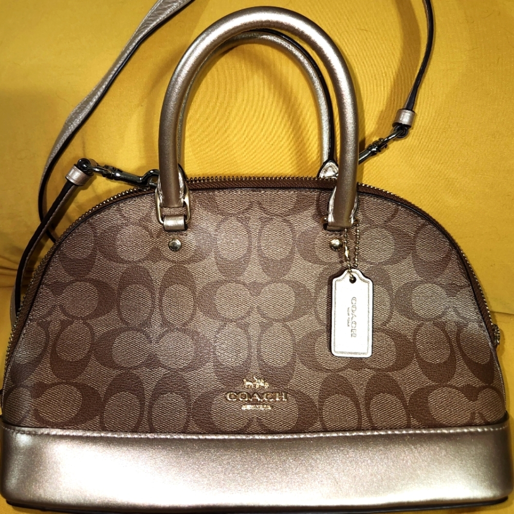 COPY - Gorgeous Coach Sierra Satchel